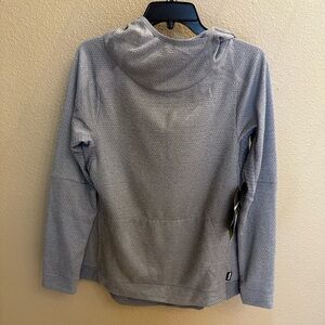 New with Tags REI Pullover